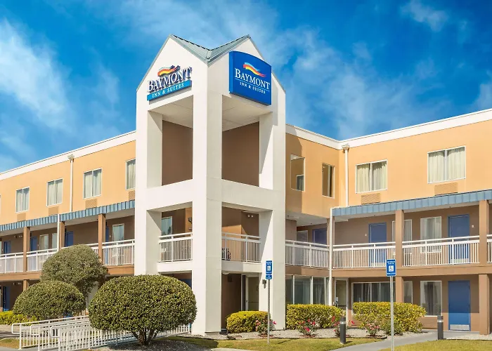 Baymont By Wyndham Savannah Midtown