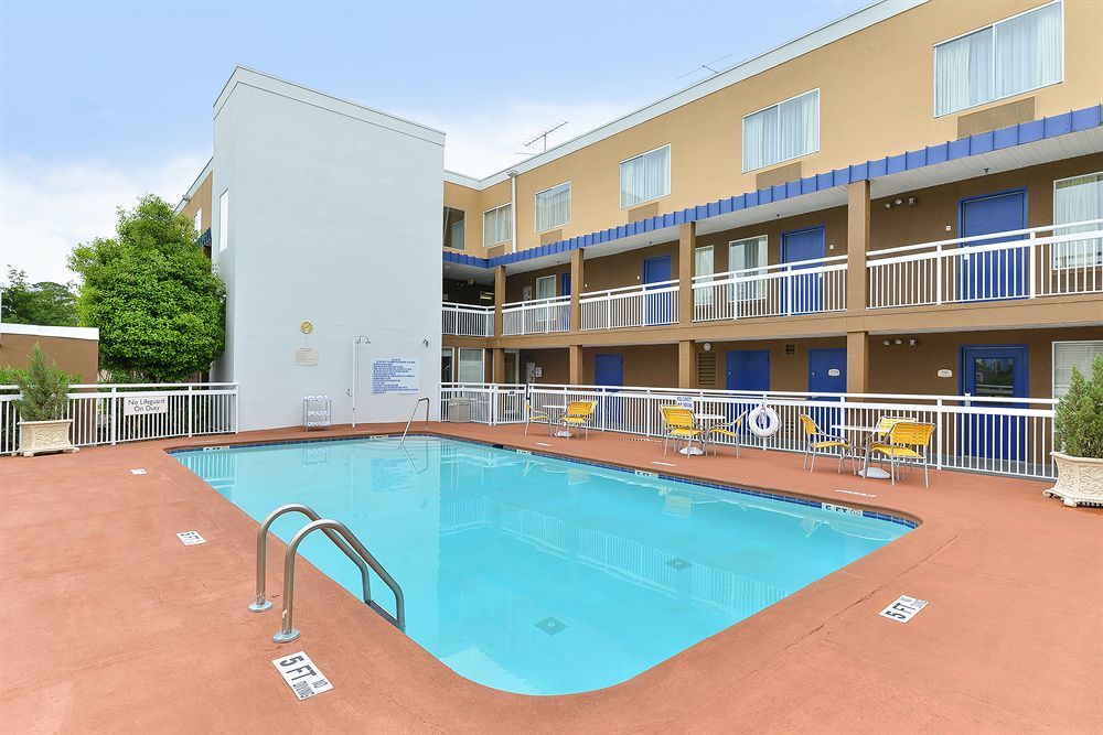Baymont By Wyndham Midtown 3* Savannah